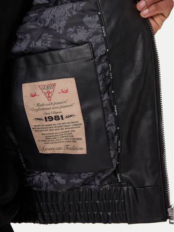 Guess Guess Jacke aus Kunstleder M6RL0A WJ260 Schwarz Regular Fit