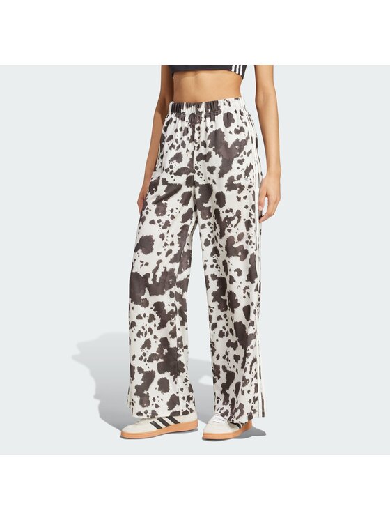 adidas adidas Долнище анцуг Satin KA2668 Кафяв Wide Leg