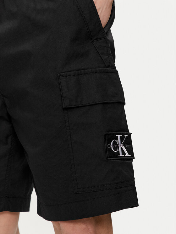 Calvin Klein Jeans Calvin Klein Jeans Šortky z materiálu J30J325138 Černá Regular Fit