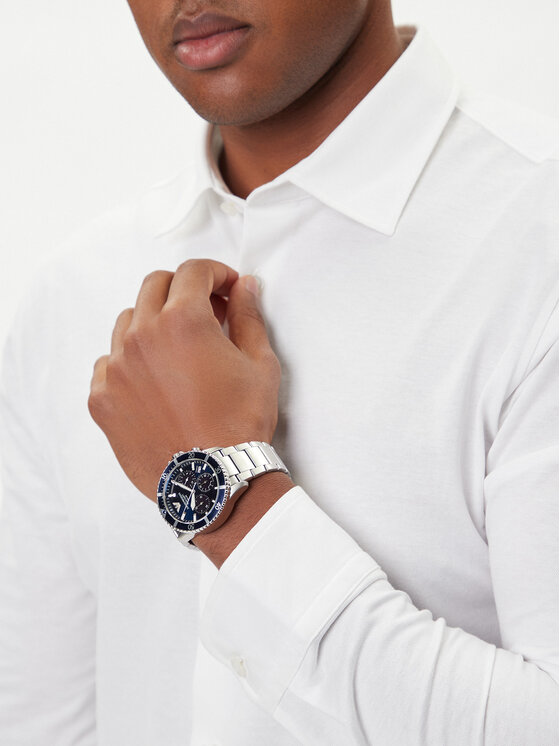 Emporio Armani Emporio Armani Ceas World Explorer AR11681 Argintiu