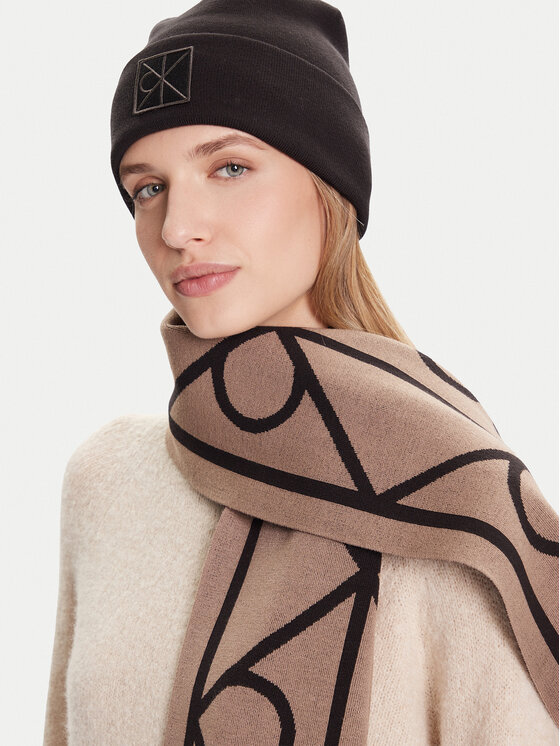 Calvin Klein Calvin Klein Комплект шал и шапка LV04D0007G Черен