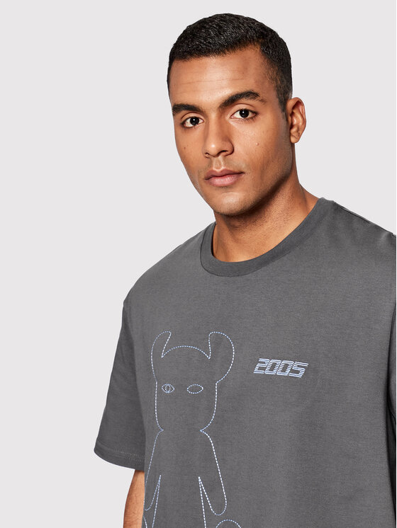 2005 2005 Tricou Unisex Horned Gri Relaxed Fit