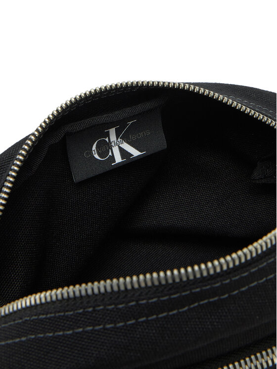 Calvin Klein Jeans Calvin Klein Jeans Crossover torbica Workwear Camera Bag Frnt Pocket LV04G3092G Crna