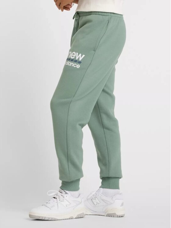 New Balance New Balance Spodnie dresowe MP51940DKJ Zielony Standard Fit