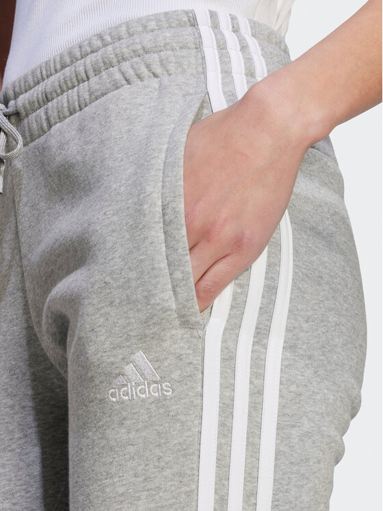 adidas adidas Donji dio trenerke Essentials 3-Stripes IL3282 Siva Slim Fit