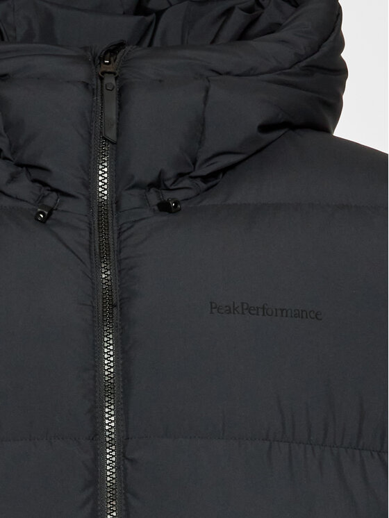 Peak Performance Peak Performance Pernata jakna Rivel G77952010 Crna Regular Fit