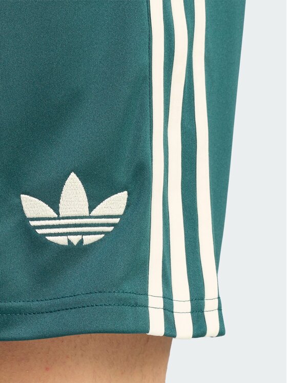 adidas adidas Szorty sportowe 171319 Zielony Regular Fit