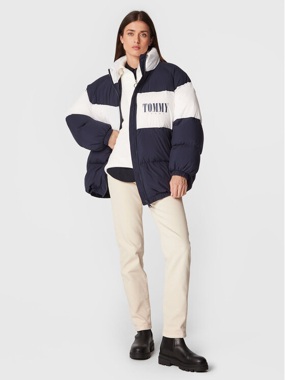 Tommy Jeans Tommy Jeans Pūkinė striukė Fashion DW0DW14306 Tamsiai mėlyna Oversize