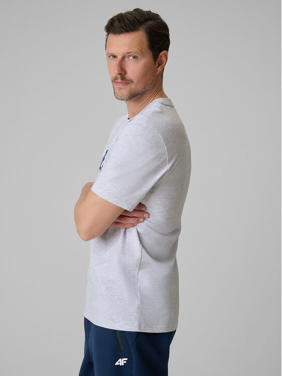 4F 4F T-Shirt SPORTS CLUB Szary jasny Regular Fit