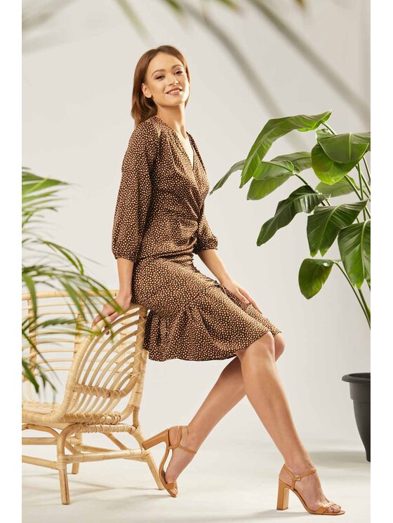 QUIOSQUE QUIOSQUE Každodenné šaty 13-TK-4163 Hnedá Regular Fit