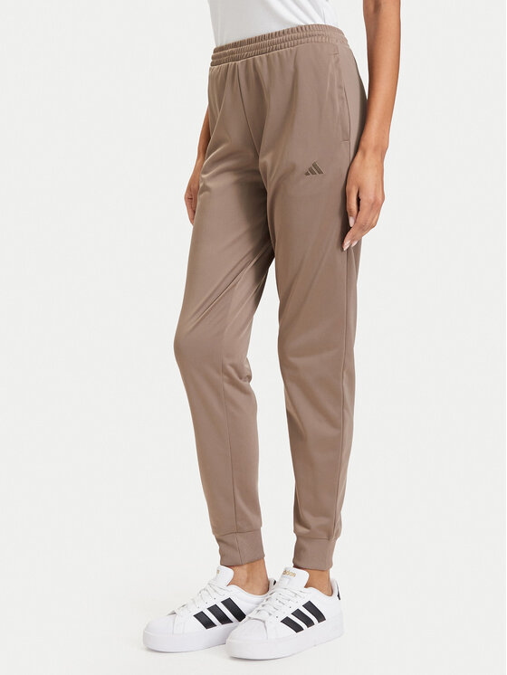 adidas adidas Jogginganzug Essentials Feel KQ7579 Dunkelbeige Regular Fit