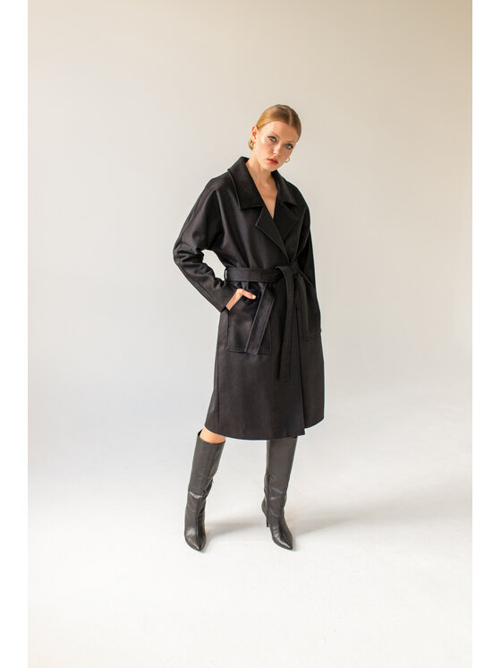 Entelier Entelier Płaszcz zimowy oversize Czarny Comfortable Fit