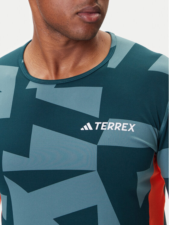 adidas adidas Termoprádlo vrchní části Multi Synthetic Base Layer JP2756 Zelená Regular Fit