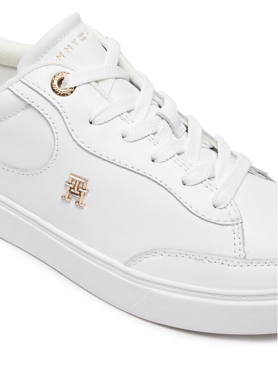 Tommy Hilfiger Tommy Hilfiger Laisvalaikio batai Essential Chic Court Sneaker FW0FW08322 Balta
