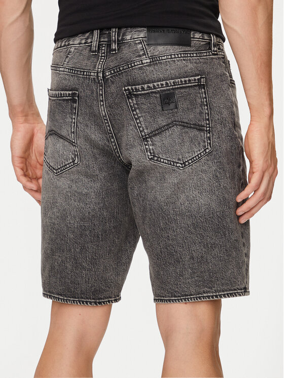 Armani Exchange Armani Exchange Džinsiniai šortai 3DZJ65 Z1KQZ 0204 Juoda Regular Fit