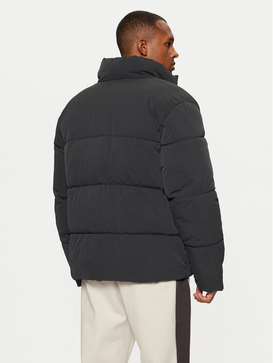 Champion Champion Geacă din puf 220348 Negru Regular Fit