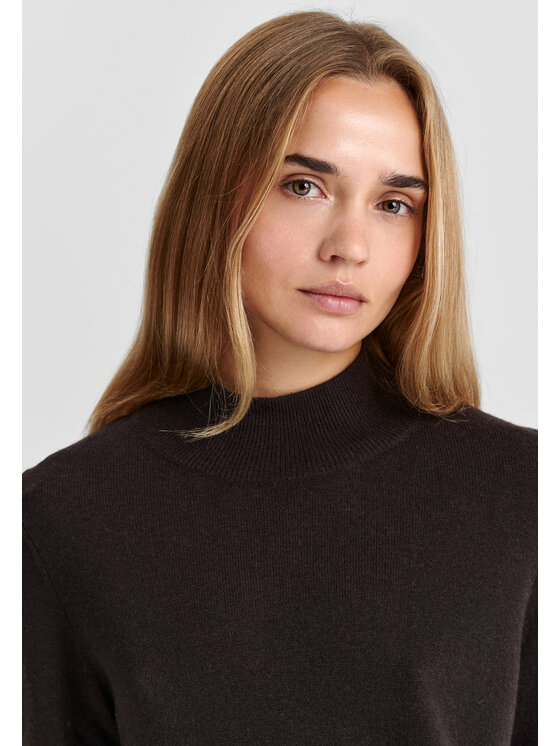 TATUUM TATUUM Sweter ELIN Brązowy Classic Fit