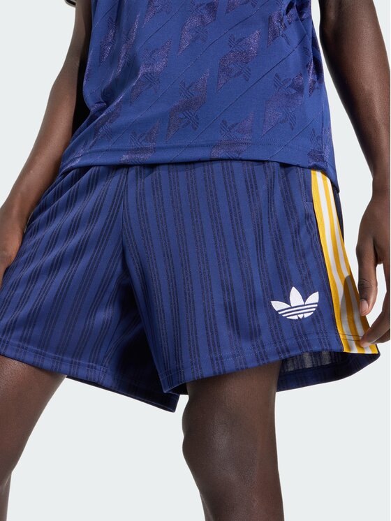 adidas adidas Szorty sportowe 162092 Błękitny Loose Fit