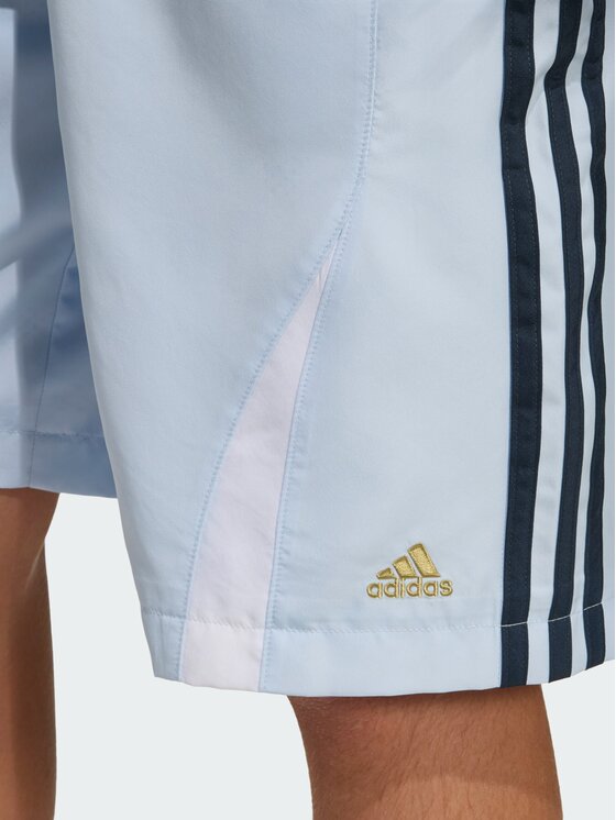 adidas adidas Szorty materiałowe 163089 Niebieski jasny Loose Fit