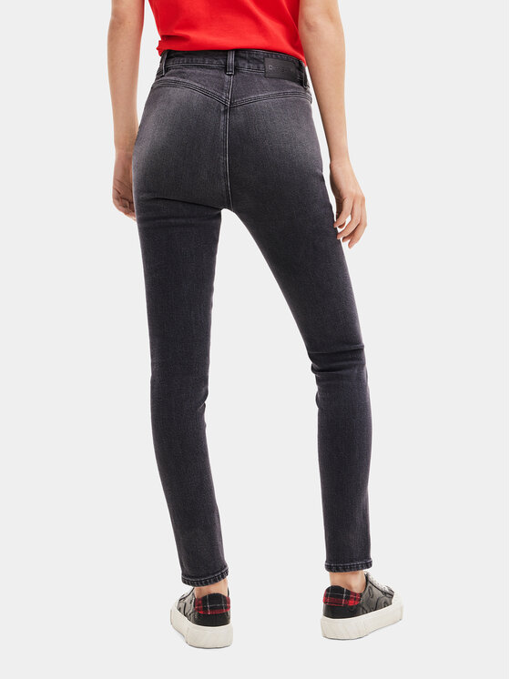 Desigual Desigual Džinsai 23WWDD44 Juoda Slim Fit