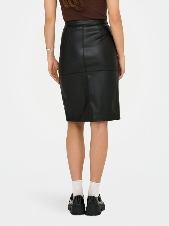ONLY ONLY Sukňa z imitácie kože Oline 15315998 Čierna Slim Fit