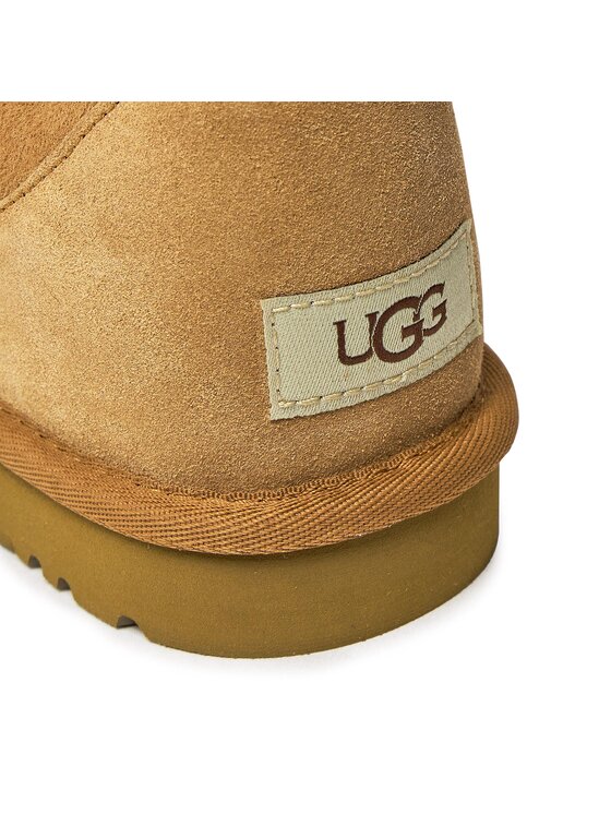 Ugg 5800 2025