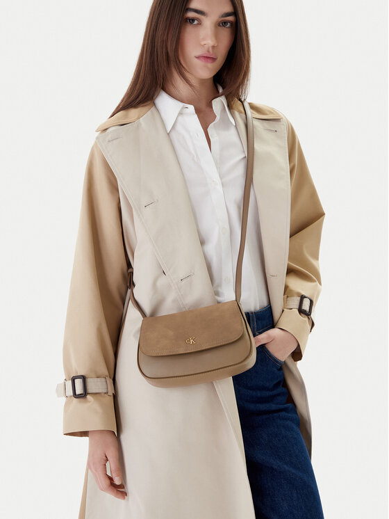Calvin Klein Calvin Klein Дамска чанта Ck Brushed Flap Camera Bag LV04F3409G Бежов