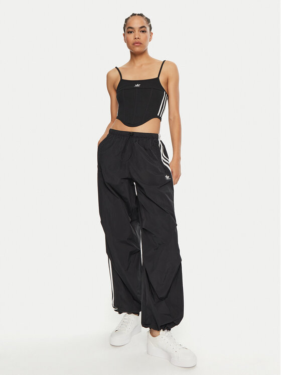 adidas adidas Teplákové nohavice 3-Stripes Woven Parachute IY7251 Čierna Loose Fit