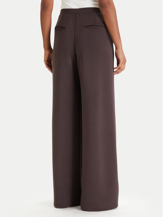 Guess Guess Spodnie dresowe V4YB07 KCAY2 Brązowy Relaxed Fit