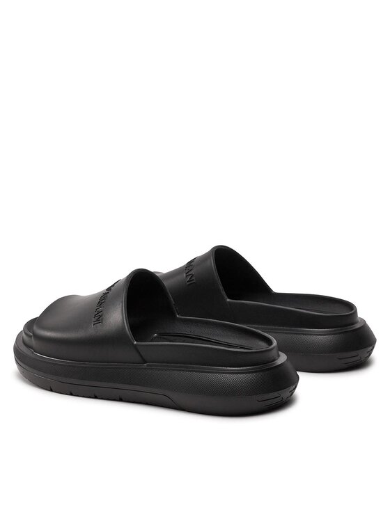 Emporio Armani Emporio Armani Klapki X4P134 XD405 00002 Czarny