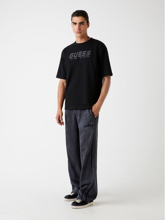 Guess Guess T-Shirt 178405 Černá Classic Fit