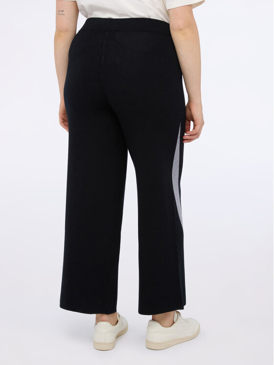 Fiorella Rubino Fiorella Rubino Pantaloni di tessuto P615L002218N0Z3 Nero Flare Fit