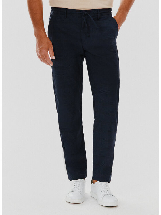 Pako Lorente Pako Lorente Spodnie materiałowe P24WF-WX-011 Granatowy Classic Fit