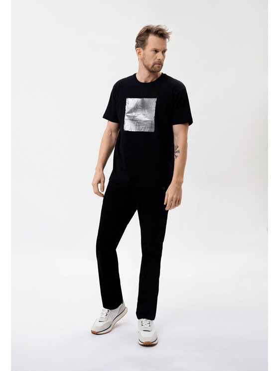 Volcano Volcano T-Shirt T-VIBES Czarny Regular Fit