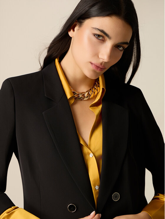 Oltre Oltre Marynarka Q811R004609N033 Czarny Regular Fit