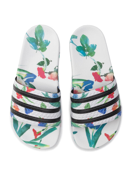 Adidas adilette deals w ee4851