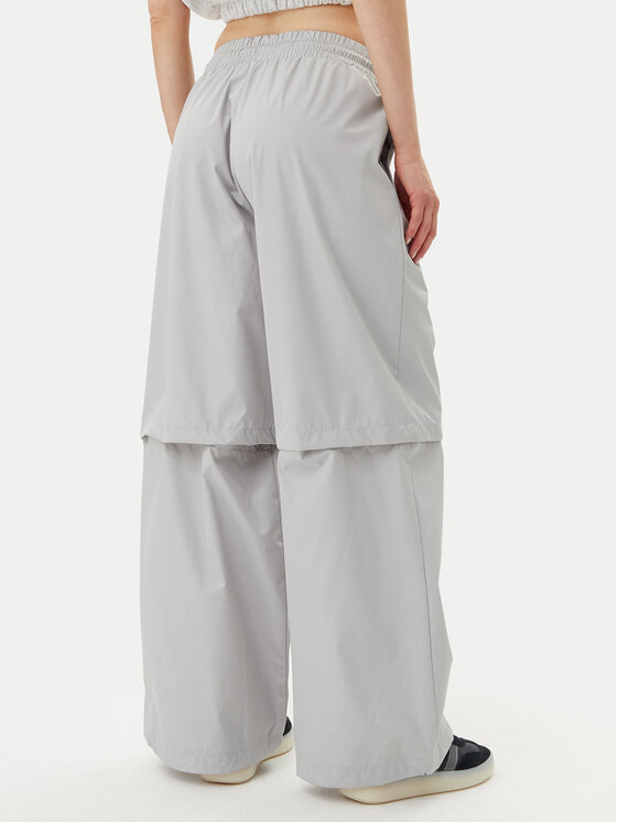 adidas adidas Pantaloni da tuta Adibreak JJ3122 Grigio Regular Fit