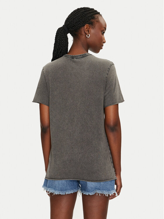 ONLY ONLY T-shirt Lucy 15332190 Crna Regular Fit