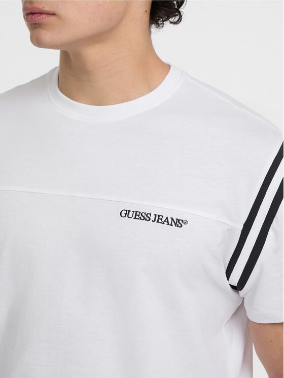 Guess Jeans Guess Jeans T-Shirt 174373 Biały Classic Fit