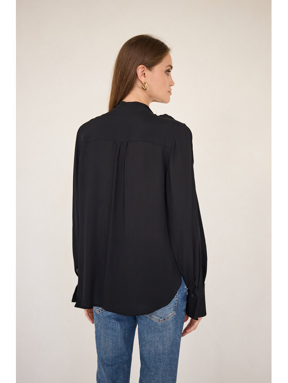 Entelier Entelier Bluzka z wiązaniem Czarny Relaxed Fit