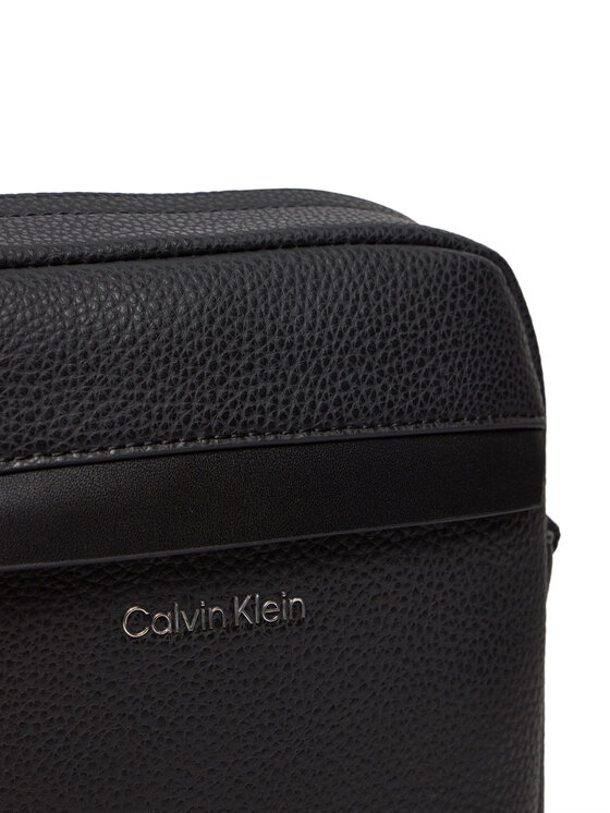 Calvin Klein Calvin Klein Плоска сумка K50K512207 Чорний