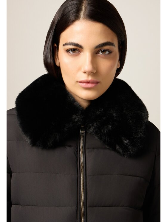 Oltre Oltre Giubbotto piumino F001R001481N033 Nero Regular Fit