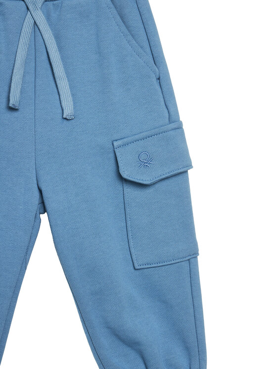 United Colors Of Benetton United Colors Of Benetton Donji dio trenerke 3UNIGF045 Plava Regular Fit
