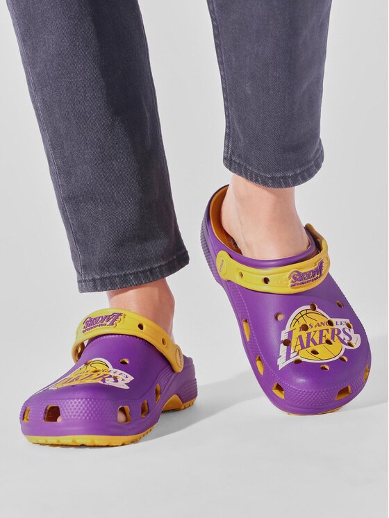Crocs Crocs Παντόφλες Crocs Classic Nba Los Angeles Lakers Clog 208650 Μωβ