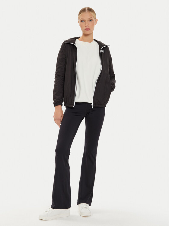 Puma Puma Neperpučiama striukė Ess Solid 847494 Juoda Regular Fit