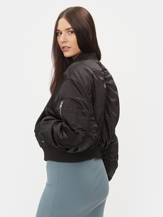 Calvin Klein Jeans Calvin Klein Jeans Kurtka bomber J20J222591 Czarny Regular Fit