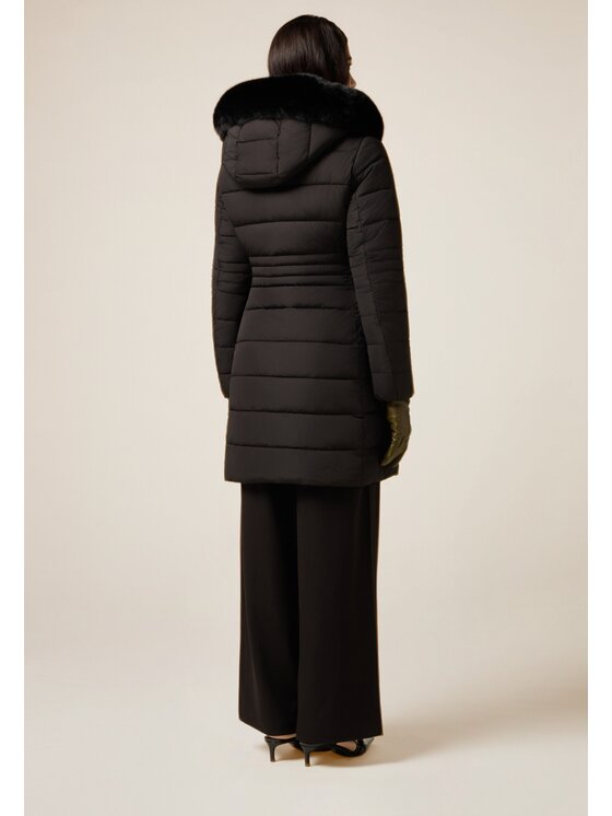 Oltre Oltre Giubbotto piumino F006R001486N033 Nero Slim Fit