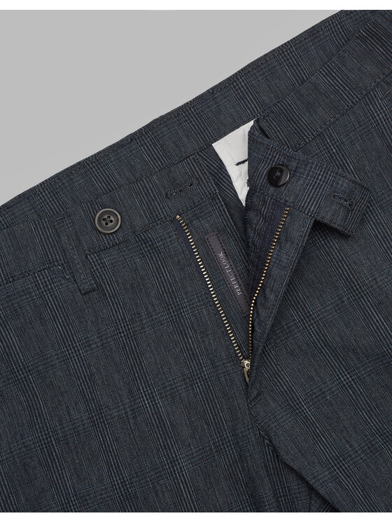 Borgio Borgio Spodnie materiałowe alife Granatowy Slim Fit