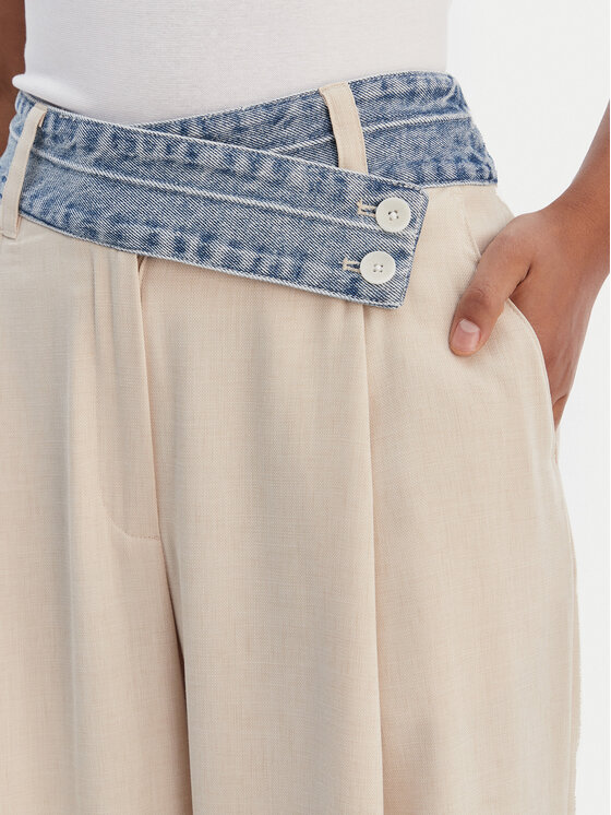 Desigual Desigual Pantaloni di tessuto 26SWPW28 Beige Regular Fit