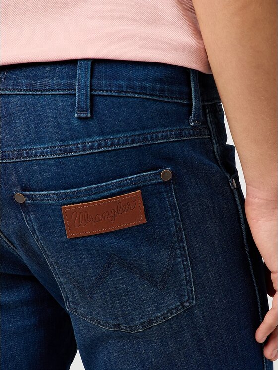Wrangler Wrangler Jeans 112362447 Blu scuro Straight Fit